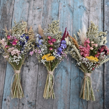 Meadow Mixed Flat Backed Posy