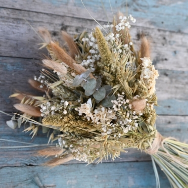 Meadow Neutrals Left Wedding Bouquet