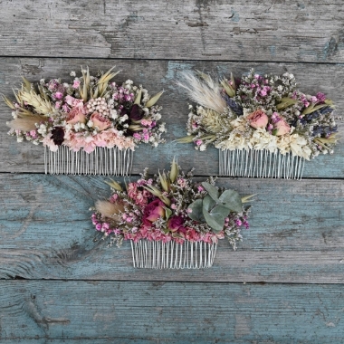 Meadow Pinks Hair Comb Medium