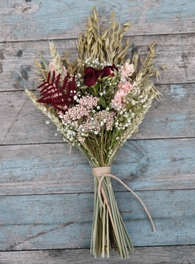 Meadow Reds Flat Backed Posy